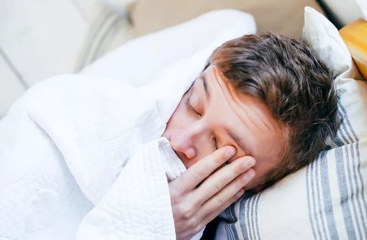 اگر با وجود خواب کافی دائما احساس کسالت و خواب آلودگی دارید بخوانید! اگر با وجود خواب کافی دائما احساس کسالت و خواب آلودگی دارید بخوانید!