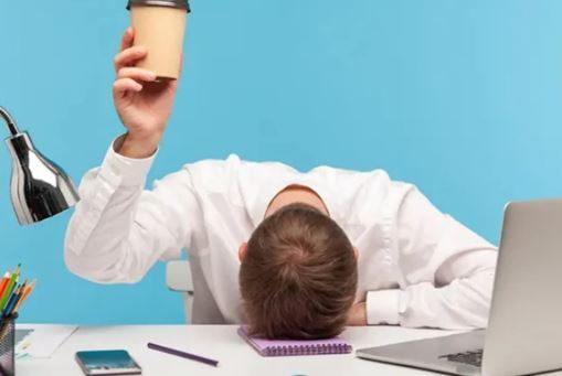 اگر با وجود خواب کافی دائما احساس کسالت و خواب آلودگی دارید بخوانید! اگر با وجود خواب کافی دائما احساس کسالت و خواب آلودگی دارید بخوانید!