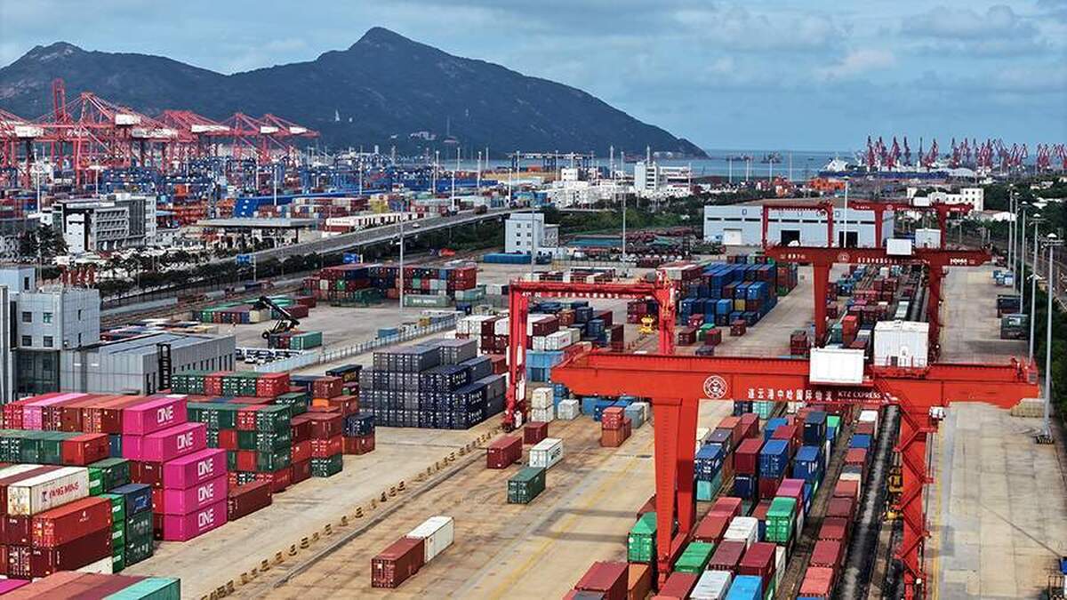 آمریکا در ازای مبارزه با فنتانیل، تعرفههای کالاهای وارداتی از چین را کاهش میدهد.