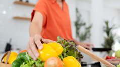 یک متخصص تغذیه درباره خطرات دستور العمل‌های تناسب اندام منتشر شده در فضای مجازی صحبت کرد.