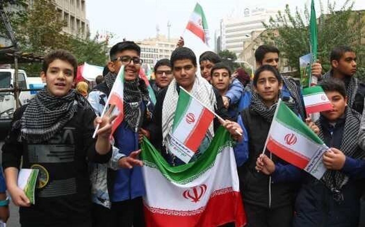 راهپیمایی روز ملی مبارزه با استکبار در ۵۴ نقطه استان سمنان برگزار میشود