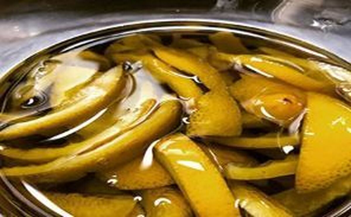 ترشی مخصوص پوست لیمو ترش برای مهمانی‌های خاص