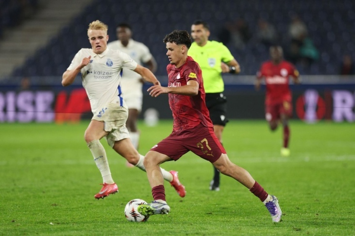 رئال مادرید می‌تواند برای جذب وینگر ۱۸ ساله سالزبورگ با غول‌های لیگ برتر رقابت کند