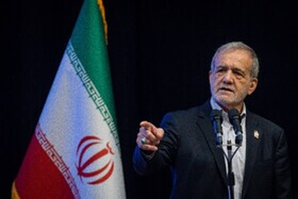 دیدار پزشکیان با مدیران ارشد صنعت هسته‌ای