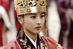 بانو سوسانو «رئیس افتخاری اداره مالیات» شد+عکس