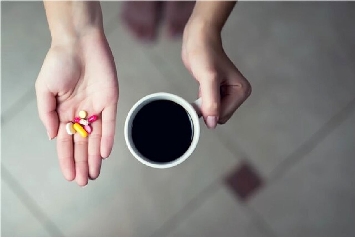 از مصرف همزمان قهوه با این قرص‌ها خودداری کنید