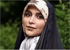 علاقه مژده لواسانی به شب شعر و شاعری+استوری