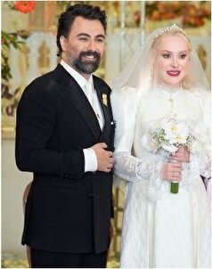 آرام جعفری خودش را برای همسرش زیبا کرد! تغییرات جدید ژل لب، رنگ مو، بوتاکس...