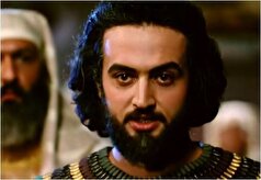 «زلیخا، یوزارسیف و بانو تی» مشغول خوش گذرانی و خوردن آب