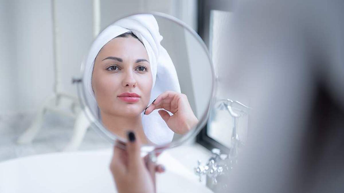 یک متخصص پوست روشی برای از بین بردن لکه‌های پیری ارائه داد.