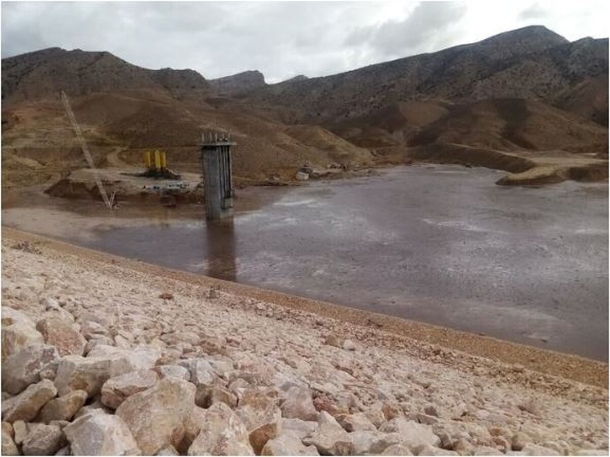 امسال بدترین پاییز چند سال اخیر و کاهش منابع زیرزمینی و فرو نشست زمین