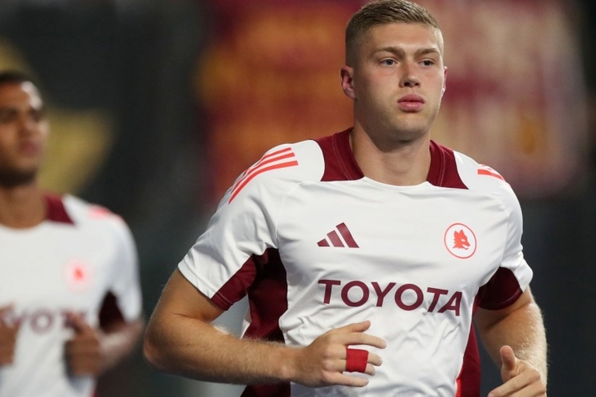 میلان می‌خواهد آرتم دوبیک را در زمستان با مهاجم خودش معاوضه کند