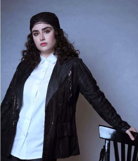 پوشش خاص هانیه غلامی با ترکیب سنتی و مدرن دنیای مد رو به چالش کشید!