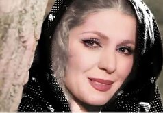 عکس نوستالژی از فروزان و امیر فخرالدین در یک اتوبوس