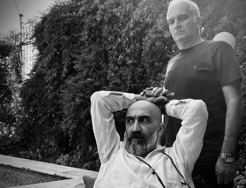 عکس سیاه و سفید از چهرههای جدی بیژن بنفشهخواه و هادی حجازی فر در پشت صحنه یک فیلم! عکس سیاه و سفید از چهرههای جدی بیژن بنفشهخواه و هادی حجازی فر در پشت صحنه یک فیلم!