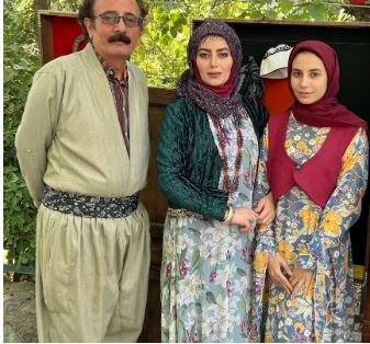 سفر در زمان؛ «ادریس و روژان» در پشت صحنه سریال نون خ؛ سال ۱۴۰۱ سفر در زمان؛ «ادریس و روژان» در پشت صحنه سریال نون خ؛ سال ۱۴۰۱