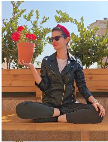 تصاویر یوگای پردیس احمدیه، جلوهای متفاوت از بازیگر سریال از یاد رفته تصاویر یوگای پردیس احمدیه، جلوهای متفاوت از بازیگر سریال از یاد رفته