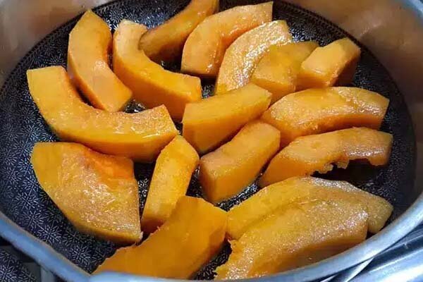 کدو حلوایی؛ رنگ سلامتی و طعم آرامش پاییز کدو حلوایی؛ رنگ سلامتی و طعم آرامش پاییز