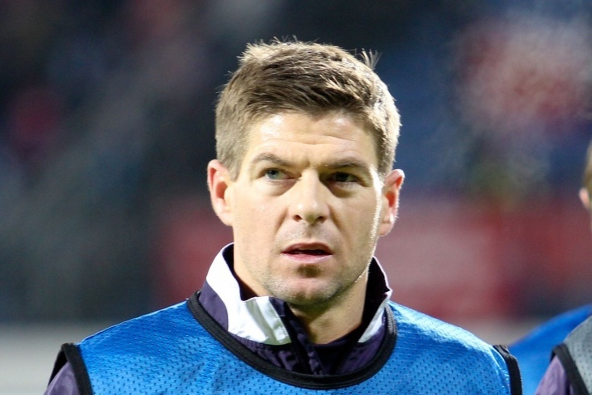 استیون جرارد توضیح می‌دهد که چرا تصمیم گرفت به گلاسکو رنجرز بازنگردد