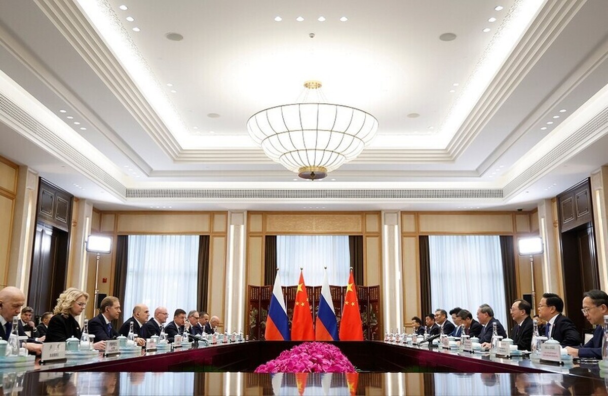 میشوستین: همکاری بین روسیه و چین علیرغم نوسانات اوضاع بین‌المللی در حال توسعه است
