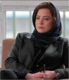 بالکن یخ زده مهراوه شریفی و یادی از زمانی که آسمان بخیل نبود+عکس