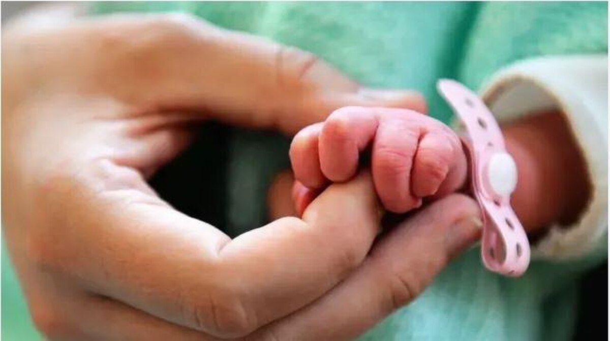 اطلاعیه جدید وزارت بهداشت درمورد تعداد تولد‌ها در داخل کشور