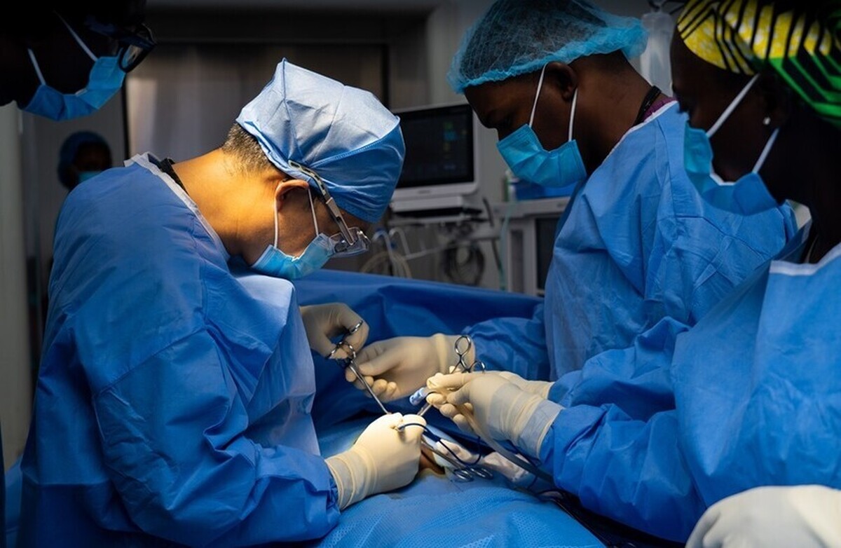 سازمان همکاری و توسعه اقتصادی (OECD) نسبت به ادامه استخدام گسترده پزشکان خارجی توسط کشور‌های توسعه‌یافته هشدار داد