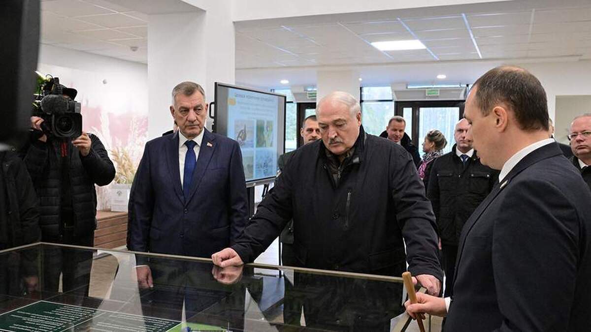 لوکاشنکو از جایگزینی سلاح‌های هسته‌ای بلاروس با جدیدترین سلاح‌ها خبر داد.