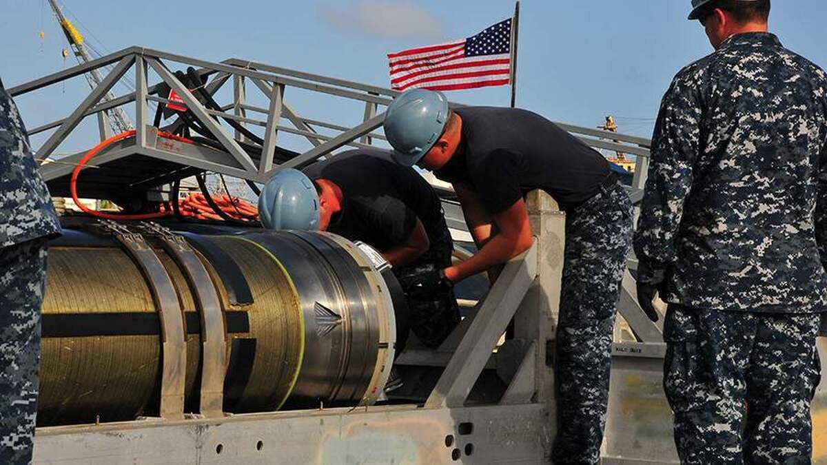 سی‌ان‌ان از تصمیم پنتاگون برای ارائه موشک‌های تاماهاک به اوکراین مطلع شد.