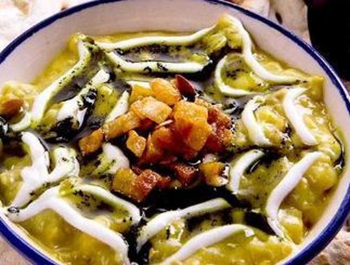 فوت و فن تهیه آش بادمجان ملایری برای عصرانه