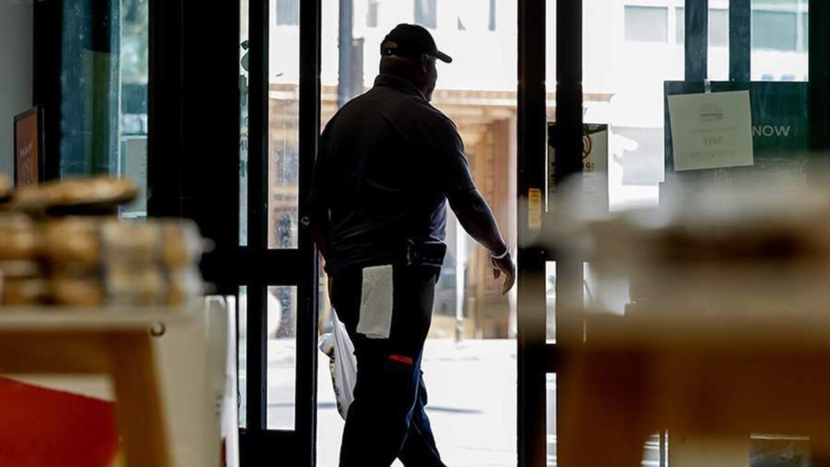 ترامپ می‌گوید کوپن‌های غذا برای آمریکایی‌ها یک مشکل است.