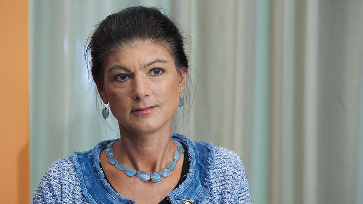 واگنکنخت گفت سطح امنیت زنان در آلمان به طور قابل توجهی کاهش یافته است.