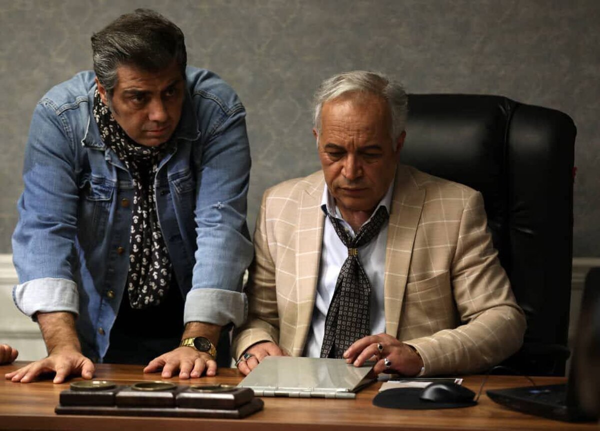 محمدحسین لطیفی از کارگردانی 