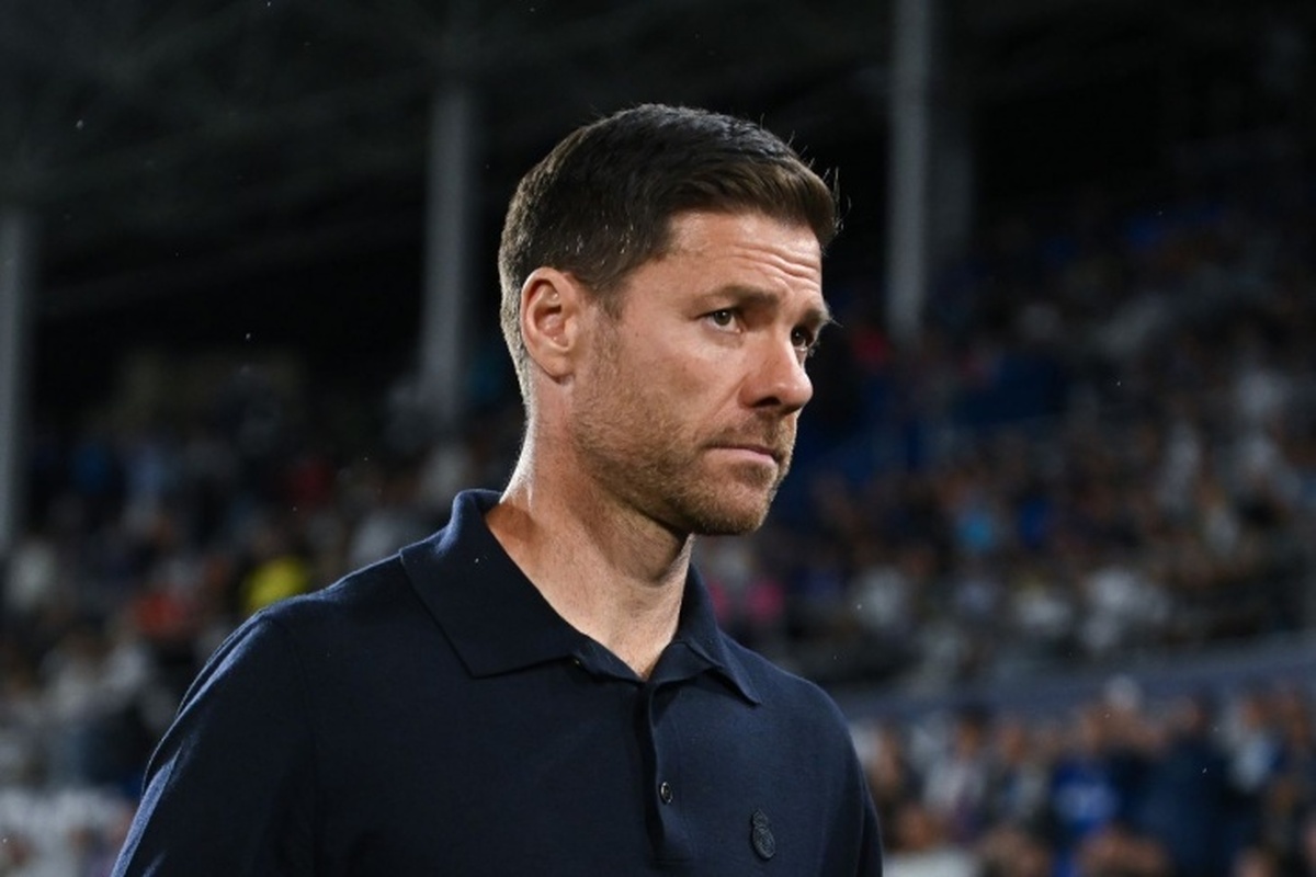 آرن اسلات در مورد میراث ژابی آلونسو در لیورپول گفت: «او اینجا محبوب است.»