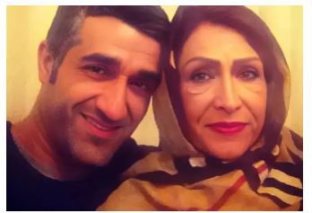 غمی پنهان در زیر شهرت! تصویر قدیمی و پر احساس پژمان جمشیدی در کنار مادر فقیدش غمی پنهان در زیر شهرت! تصویر قدیمی و پر احساس پژمان جمشیدی در کنار مادر فقیدش