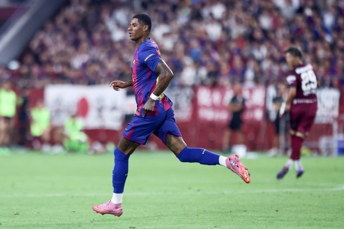 لواندوفسکی، مهاجم بارسلونا: رشفورد بازیکنی است که می‌تواند به ما کمک زیادی کند