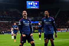 آرسنال دهمین بازی متوالی خود را با پیروزی پشت سر گذاشت و در ۹ بازی دروازه خود را بسته نگه داشت