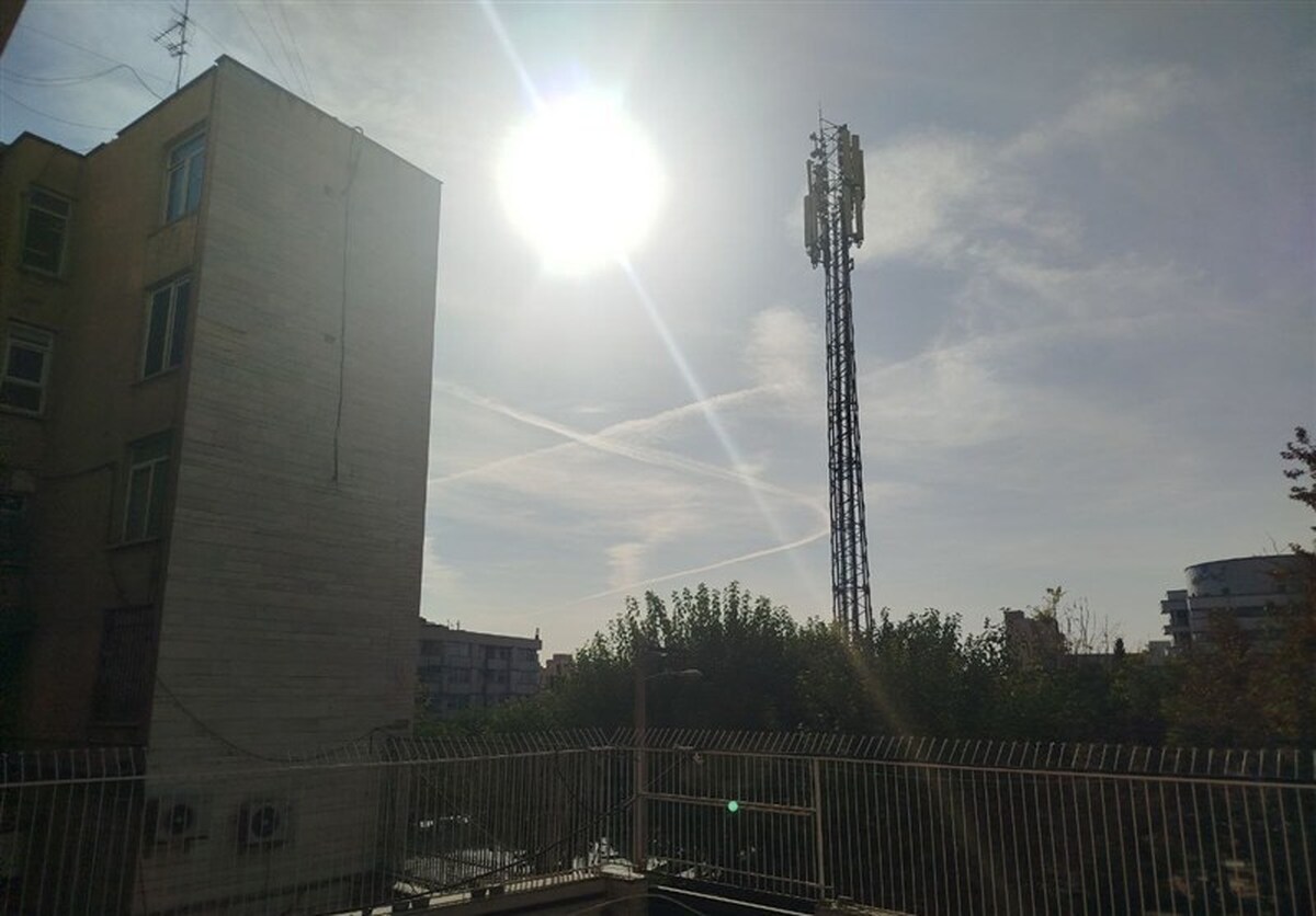 ماجرای ابر‌های خطی در آسمان تهران چیست؟