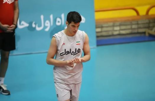 لژیونر ایرانی والیبال بعد از چند روز دست و پنجه نرم کردن با مرگ تسلیم شد! لژیونر ایرانی والیبال بعد از چند روز دست و پنجه نرم کردن با مرگ تسلیم شد!