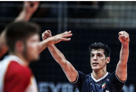 لژیونر ایرانی والیبال بعد از چند روز دست و پنجه نرم کردن با مرگ تسلیم شد! لژیونر ایرانی والیبال بعد از چند روز دست و پنجه نرم کردن با مرگ تسلیم شد!