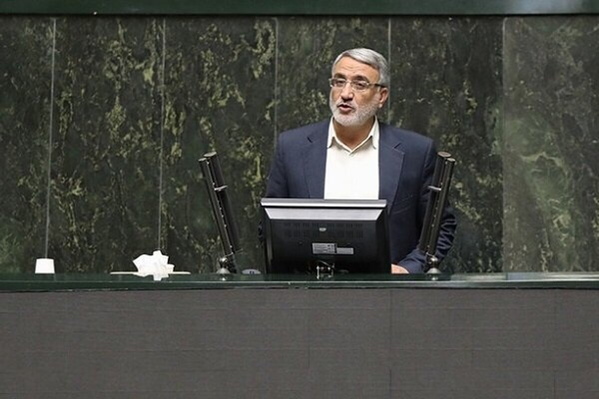 مطالبه نماینده کاشان برای تفویض اختیارات لازم به استانداران