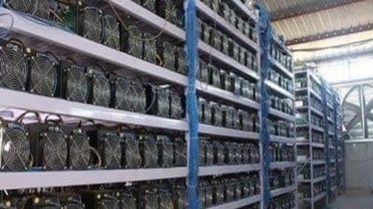 مزرعه استخراج رمز ارز در آستارا کشف شد