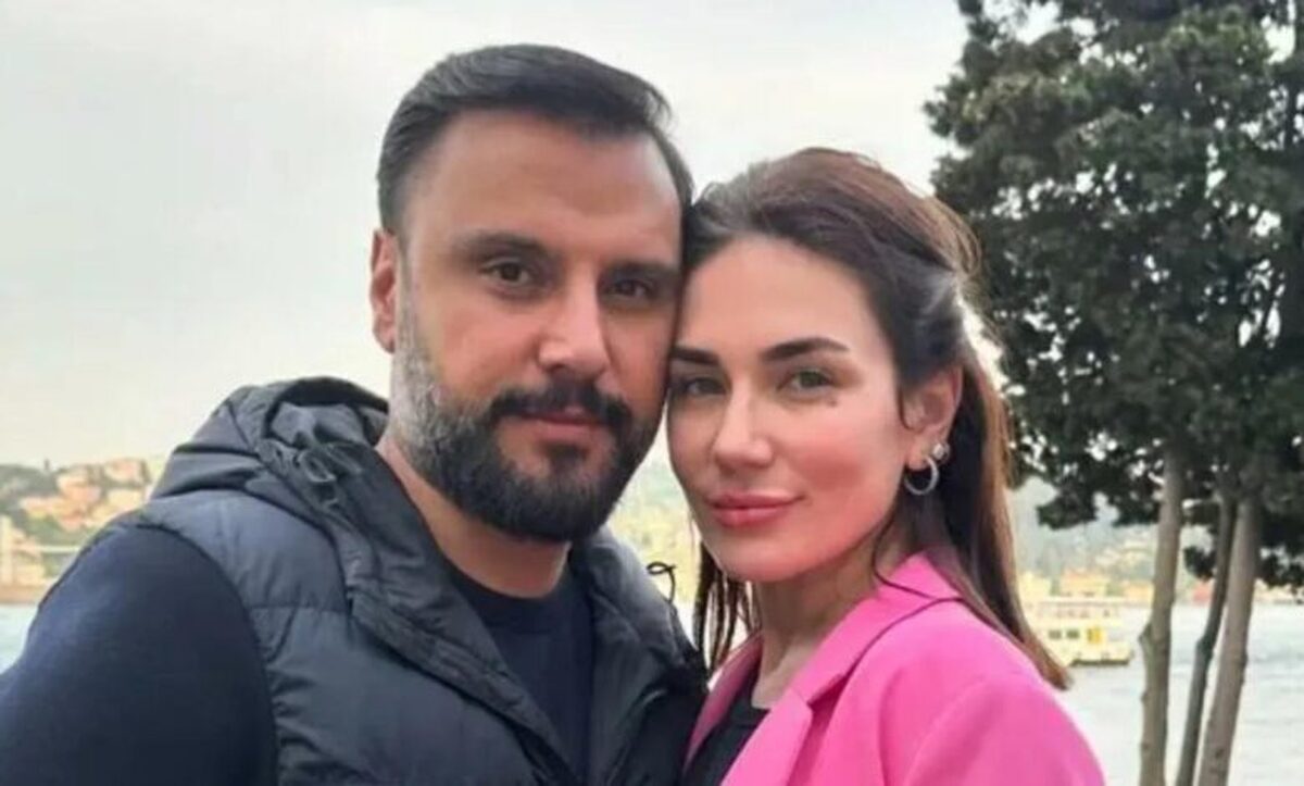 کفش‌های گران قیمت و سم مانند بوسه وارول غوغا کرد! +عکس