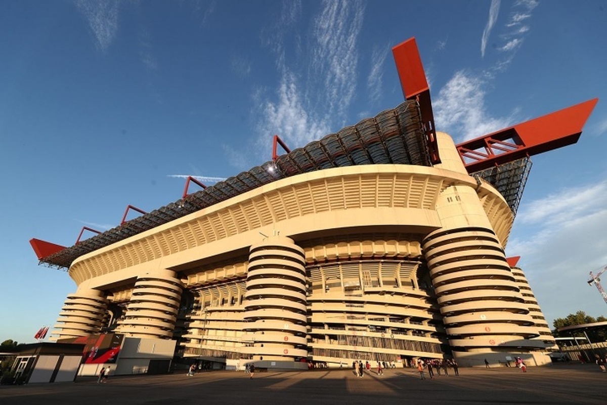 میلان و اینتر سن سیرو و مناطق اطراف آن را خریداری کردند