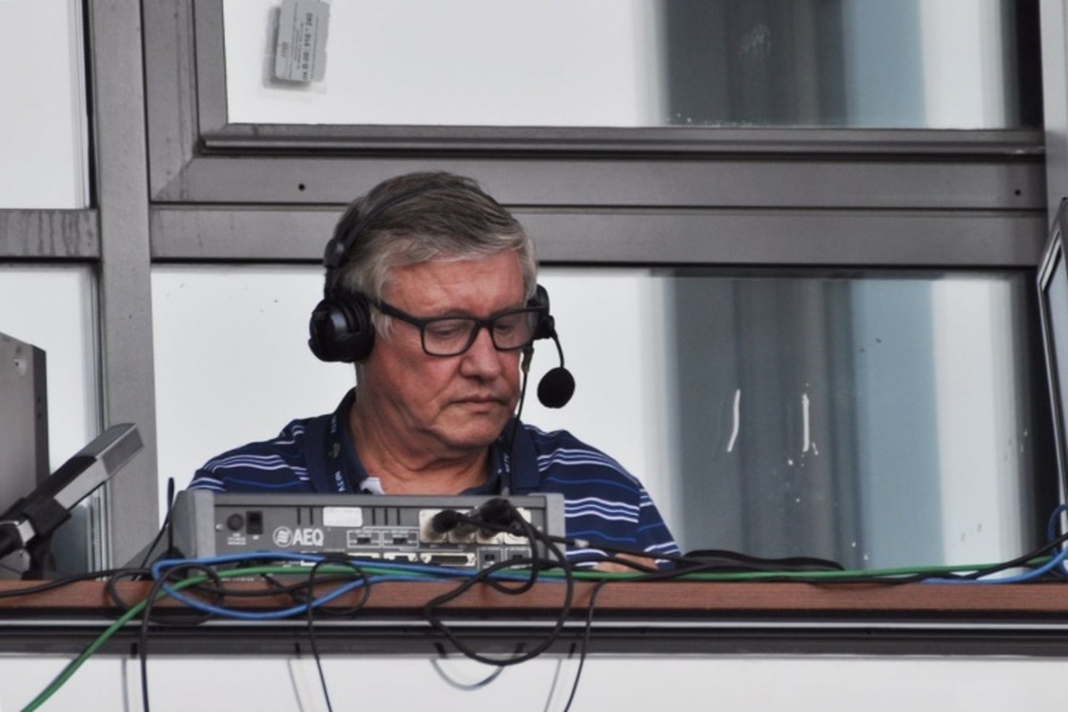 اورلوف: فیفا دائماً در حال وضع قوانین جدید برای توجیه دستمزد‌های خود است