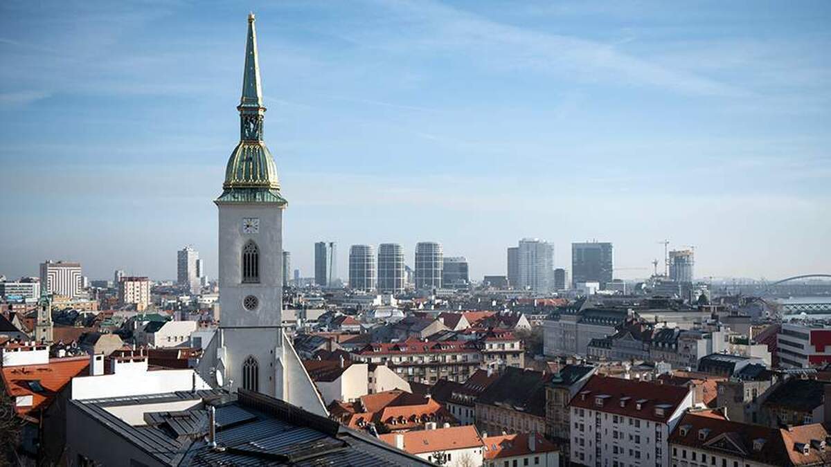 بلاروس اعلام کرد که قصد دارد در سال ۲۰۲۶ سفارت خود را در اسلواکی افتتاح کند.