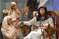 چهره خندان ژاله علو در آغوش کتایون ریاحی+عکس