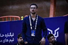 مربی تیم بسکتبال رعد پدافند هوایی: هر بازی برای ما یک درس بزرگ است/ با تمرکز و تلاش نقص‌ها را برطرف می‌کنیم