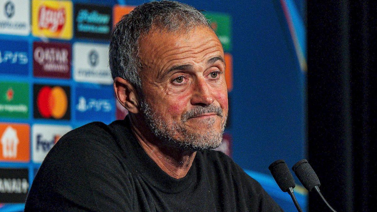 لوئیس انریکه می‌خواهد یک بازیکن را از بارسلونا جذب کند!