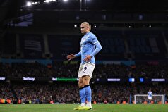 هالند در توضیح شادی گل رباتیکش گفت: «به کامنت‌ها نگاه کنید.»